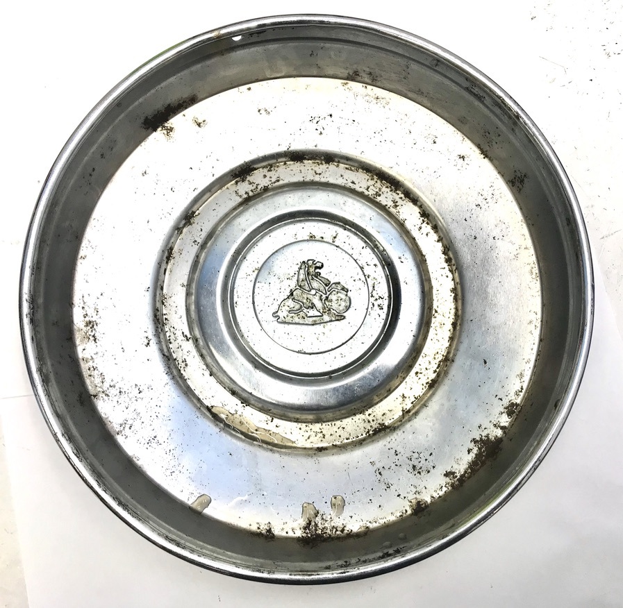 HD HR HOLDEN SPECIAL USED WHEEL RIM HUBCAP