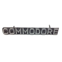 HOLDEN COMMODORE VC USED GRILLE BADGE GENUINE SECONDHAND TIP BROKEN