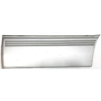 HOLDEN COMMODORE VK CALAIS LOWER REAR LEFT HAND DOOR MOULD USED