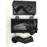 VK EFI HOLDEN COMMODORE AIR CLEANER BOX ASSEMBLY GENUINE SECONDHAND
