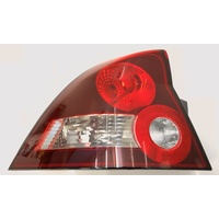 COMMODORE VZ SSZ SEDAN TAILIGHT LEFT HAND NOS EX DISPLAY