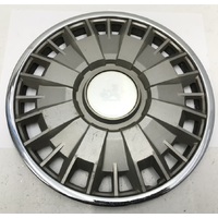HOLDEN VH COMMODORE SLX ORIGINAL USED HOLDEN HUBCAP  