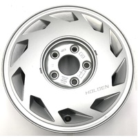  HOLDEN VL USED SILVER CALAIS WHEEL RIM 15 X 6  92037123