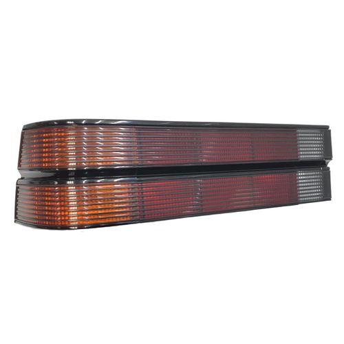 VK HOLDEN COMMODORE SEDAN BERLINA LEFT HAND TAIL LIGHT