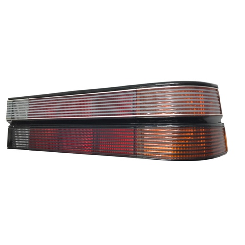 VL HOLDEN COMMODORE SEDAN CALAIS RIGHT HAND TAIL LIGHT
