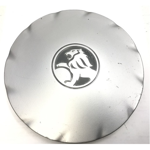 HOLDEN COMMODORE VS BERLINA FACTORY WHEEL CENTRE CAP GENUINE SECONDHAND B2