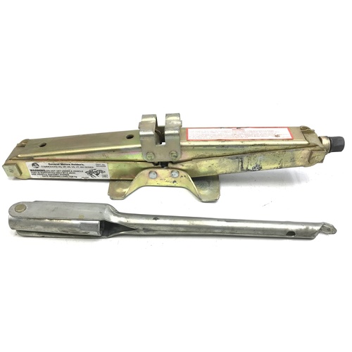 COMMODORE USED SPARE WHEEL JACK & WHEEL HANDLE BRACE VN VP VQ VG VR VS VT VX VY VZ WK WL STATESMAN