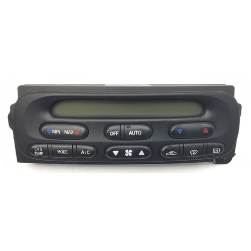 VX VT CALAIS CLIMATE CONTROL DISPLAY WH STATESMAN