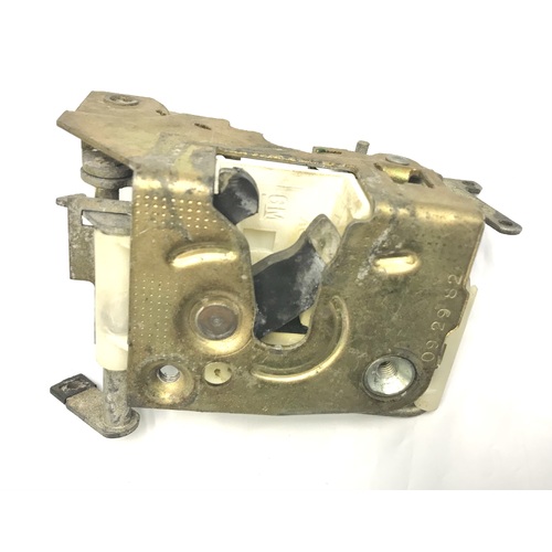 VB VC VH VK VL HOLDEN COMMODORE RIGHT HAND FRONT USED DOOR LOCK MECHANISM
