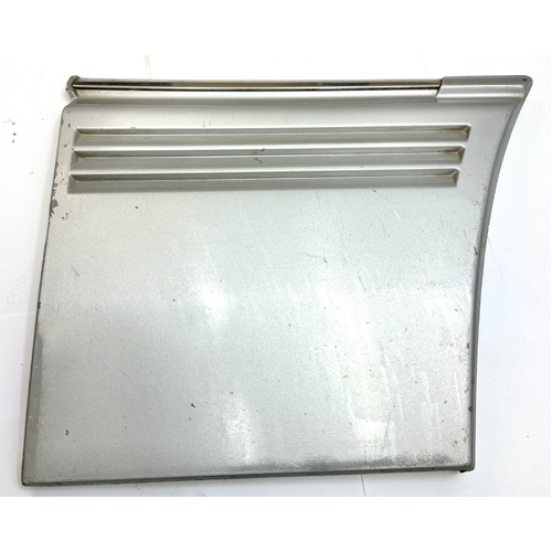 HOLDEN COMMODORE VK CALAIS USED RIGHT HAND LOWER GUARD MOULD