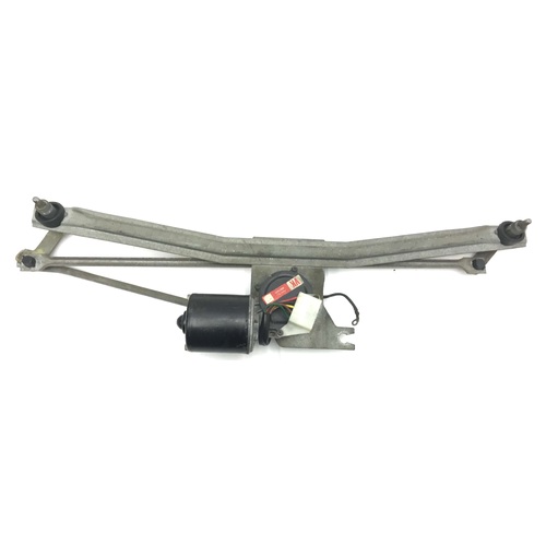 VL COMMODORE USED WIPER MOTOR AND PIVOT ASSEMBLY CALAIS BERLINA EXECUTIVE SEDAN WAGON USED