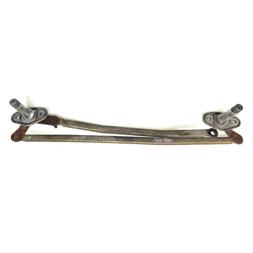 HK HOLDEN WIPER PIVOTS USED MONARO PREMIER BROUGHAM KINGSWOOD BELMONT