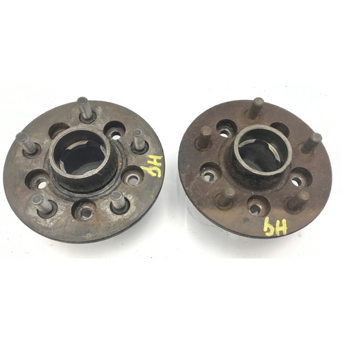 HOLDEN HK HT HG USED ORIGINAL DISC BRAKE FRONT HUBS MONARO PREMIER ECT