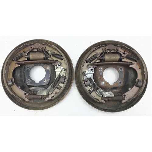 HOLDEN HQ HJ HX HZ WB  REAR DRUM BRAKE BACKING PLATES GENUINE SECOND-HAND