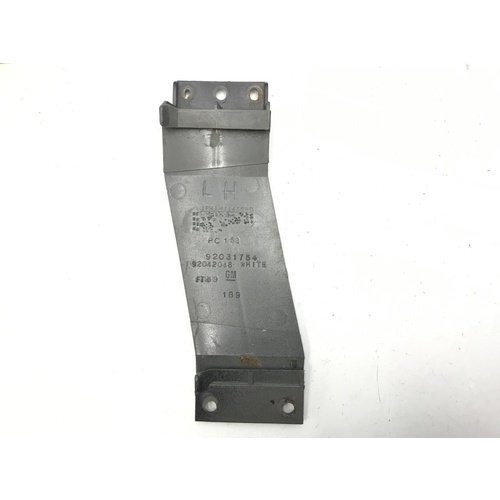 HOLDEN VN VP VQ VG COMMODORE FRONT BUMPER BAR LEFT SLIDE SUPPORT BRACKET