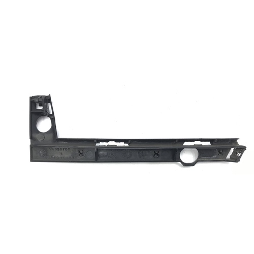 COMMODORE VT VX VU WH LH FRONT BUMPER BAR SIDE CLIP USED