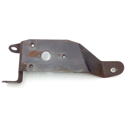TORANA UC REAR RIGHT HAND USED BAR BRACKET SL SLE SUNBIRD GENUINE SECONDHAND SEDAN HATCH