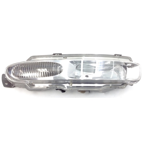 HOLDEN WH STATESMAN INDICATOR FOG LAMP ASSEMBLY RIGHT HAND SIDE CAPRICE 