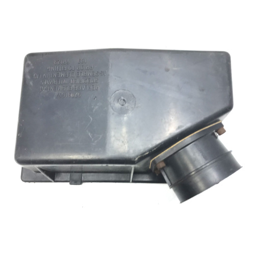 COMMODORE VN VP VG VQ VR V6  V8 USED UPPER AIR CLEANER BOX