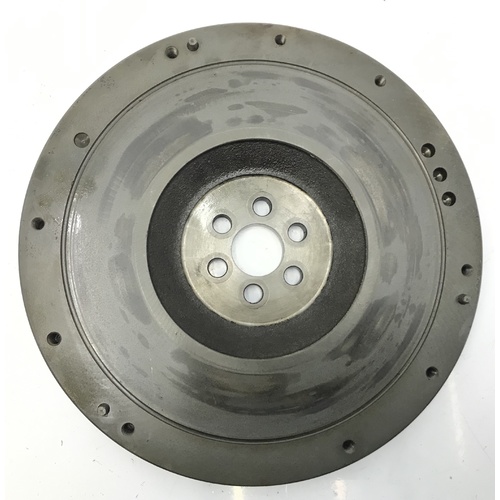 VL RB30 COMMODORE MANUAL FLYWHEEL 5 SPEED SECONDHAND NISSAN