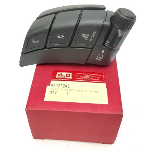 VN SS COMMODORE NOS GENUINE HEADLIGHT HAZARD  ELECTRIC AERIAL BINNACLE SWITCH 