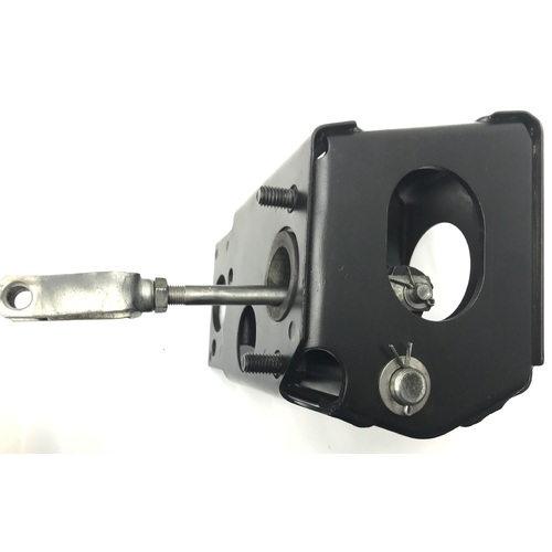 HOLDEN HK DUAL DIAPHRAM USED OFFSET BRAKE BOOSTER BRACKET MONARO PREMIER BROUGHAM