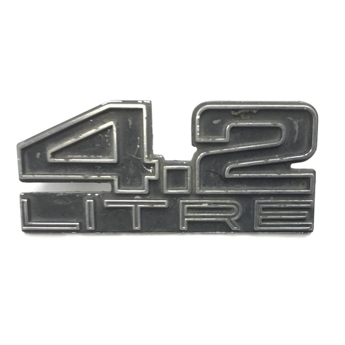 HOLDEN 4.2 LITRE BADGE GENUINE SECONDHAND 9931459