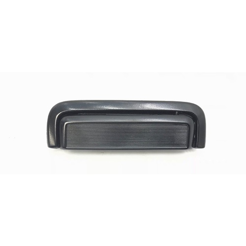 COMMODORE VL RIGHT HAND FRONT BLACK EXTERIOR DOOR HANDLE SS HDT BERLINA CALAIS