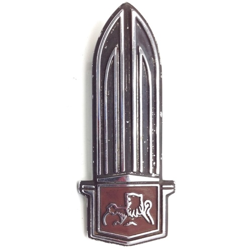 WB STATESMAN HOLDEN DEVILLE FRONT PANEL NOSE CONE  BADGE 