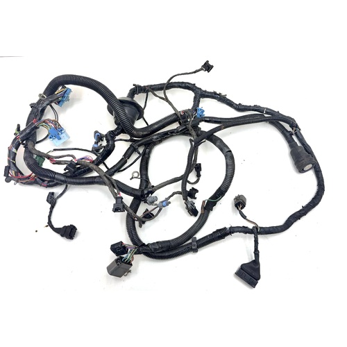 VR HOLDEN V8 5.0 LITRE ENGINE USED AUTOMATIC WIRING HARNESS 