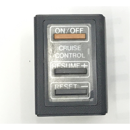 VL CALAIS HOLDEN COMMODORE USED CRUISE CONTROL SWITCH RESUME RESET
