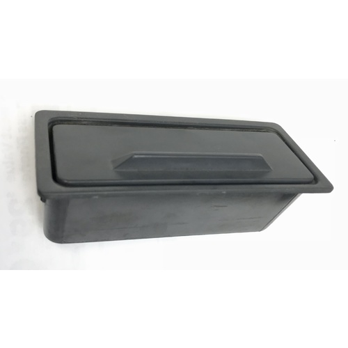 COMMODORE USED CENTRE CONSOLE ASHTRAY VN VG VQ VP VR VS GREY